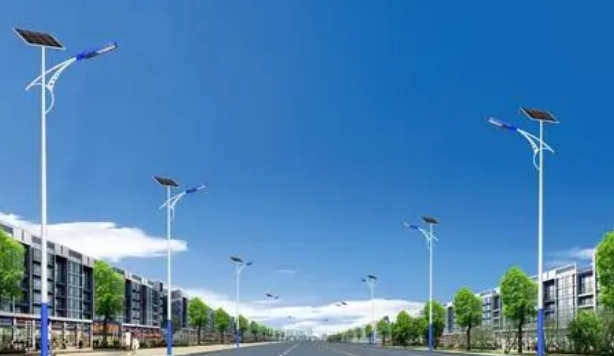 太阳能路灯立皮线操作步骤有哪些