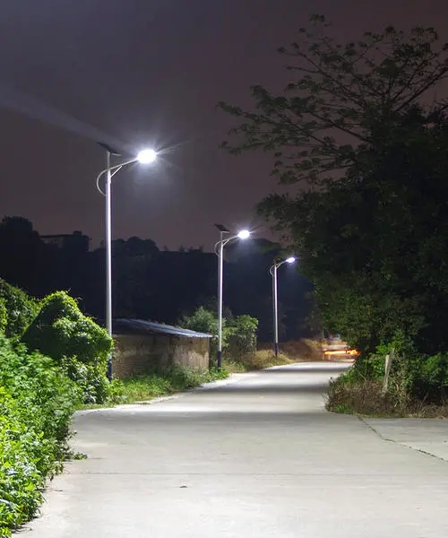 太阳能路灯是如何实现自动开关的？