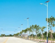 太阳能路灯的优点主要包括以下几点