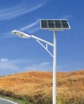 影响led太阳能路灯板寿命的因素有哪些？