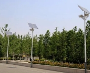 太阳能路灯：点亮绿色照明新图景